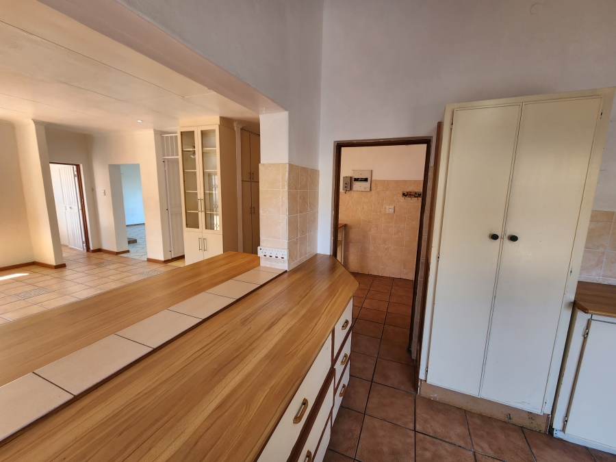 4 Bedroom Property for Sale in Dana Bay Western Cape